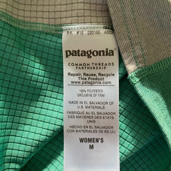 Patagonia Women’s Pullover - Picture 3 of 7